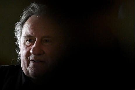 Gérard Depardieu foi condenado a 18 meses de prisão