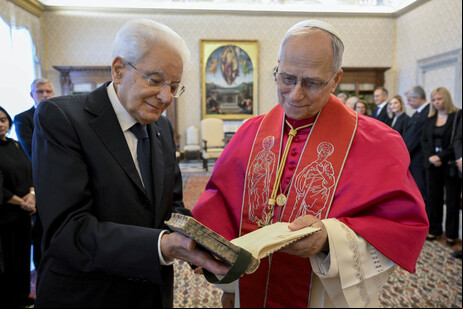 Encontro entre Sergio Mattarella e Leão XIV