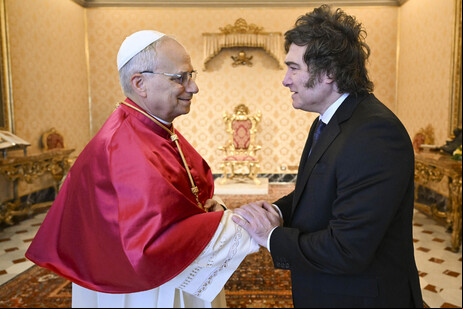 Milei se reuniu com o Papa na manhã deste sábado no Vaticano